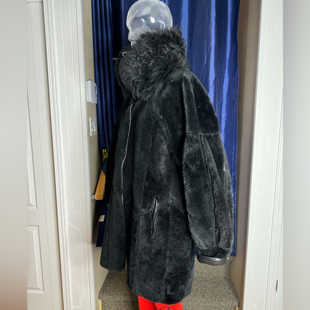 Reversible shearling coat